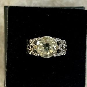 💍Woman’s 14K Whit Gold over Solid Sterling 925 Green Amethyst and Diamond Ring